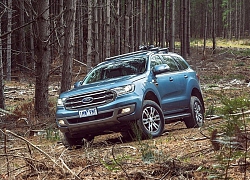 Ford Everest 2019 được bổ sung hàng loạt công nghệ an toàn tiêu chuẩn mới