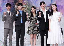 Họp báo 'Rookie Historian Goo Hae Ryung': Cha Eun Woo - Shin Se Kyung xinh như hoa, lấn áp cặp đôi phụ