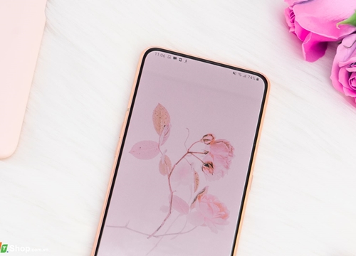 Khui hộp Galaxy A80 Angel Gold chính thức: Đẹp, sang trọng, thu hút mọi ánh nhìn