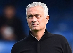 Mourinho phá vỡ im lặng về tương lai, phản hồi lạ việc Lampard làm HLV Chelsea