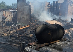 Nóng chiến sự Donbass: Một cuộc gọi có thể ngăn được máu, nước mắt