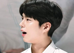 Park Bo Gum lộ diện rạng rỡ sau lùm xùm người thứ ba trong vụ ly hôn của Song Joong Ki và Song Hye Kyo