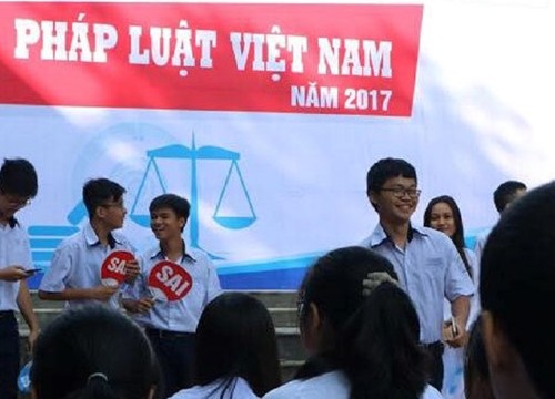 Gần 1 triệu người học chống tham nhũng