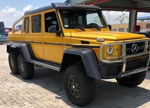 'Khủng long' 6 bánh Mercedes-AMG G 63 6x6 đồn đoán giá 46 tỷ tại VN