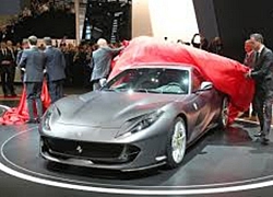 Siêu xe mui trần Ferrari 812 Spider mới sẽ ra mắt trong tháng 9