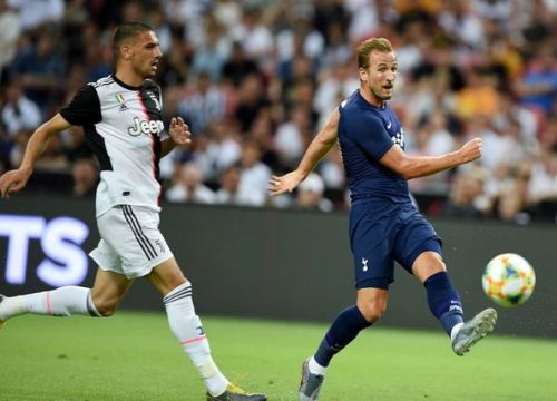 Chiêm ngưỡng bàn thắng tuyệt đẹp từ giữa sân của Harry Kane