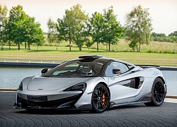 Chiếc Mclaren 600LT cuối cùng chuẩn bị lăn bánh khỏi dây chuyền