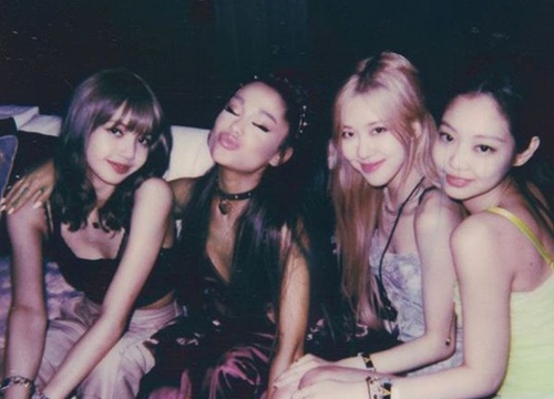 Chuyện gì khiến cả cộng đồng fan BlackPink lại xôn xao về... Ariana Grande?