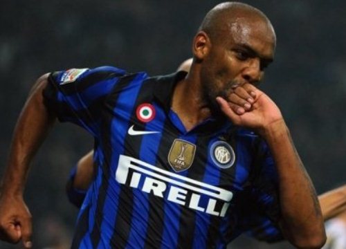 Maicon Douglas, ngôi sao tại Inter Milan và người thừa của Man City