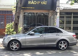 Mất giá nhanh, nhiều mẫu Mercedes-Benz cũ chỉ còn giá 400 triệu đồng