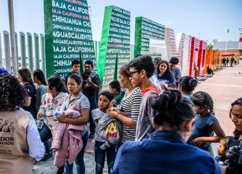 Mexico cứu 150 người di cư bị đưa lậu trên đường tới Mỹ