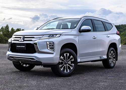 Mitsubishi Pajero Sport phiên bản mới 2020 - Chỉ thay đổi hình thức