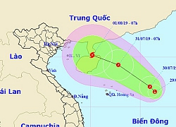 Cảnh báo vùng áp thấp trên Biển Đông, có thể mạnh thành bão