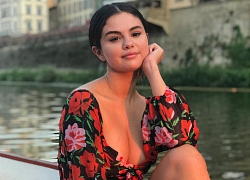 Selena Gomez đăng ảnh "sương sương" thôi mà đạt 10 triệu like, âu cũng là nhờ vòng 1 bức thở buông lơi