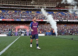 Messi lại tiếp tục đánh bại Ronaldo, Zidane trong cuộc đua danh giá