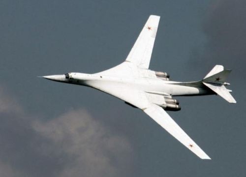 Nga khiến NATO sợ hãi với các máy bay ném bom Tu-160 trên vùng Biển Baltic