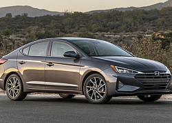 Những ưu điểm của Hyundai Elantra 1.6 AT 2019, giá 655 triệu tại Việt Nam