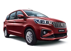 'Phát sốt' ô tô 7 chỗ Suzuki Ertiga đẹp long lanh mới trình làng, giá từ 298 triệu đồng