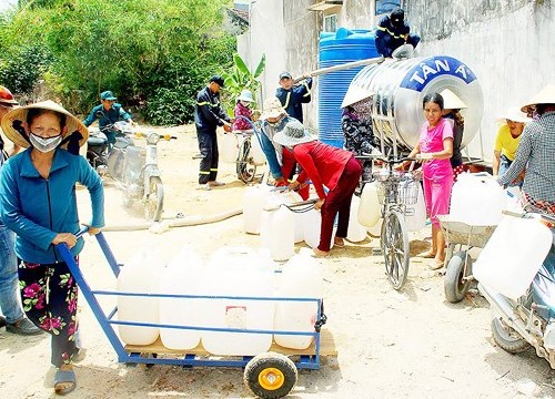 Trung bộ: Lúa cháy, người khát