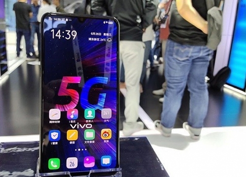 Vivo iQOO Plus 5G lộ cấu hình mạnh, giá bán hấp dẫn