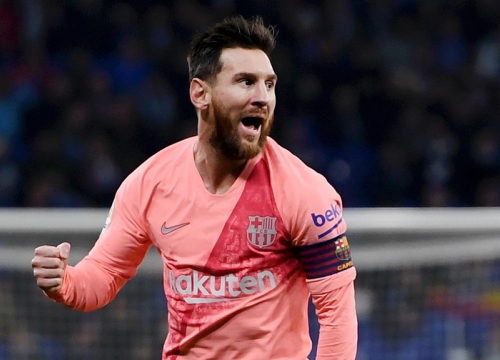 Xuân Trường, Messi và những cầu thủ từng lập cú đúp đá phạt