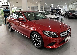 Cập nhập bảng giá xe Mercedes C-Class 2019 mới nhất, C200, C200 Exclusive, C300 AMG