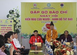 "Hiến máu cứu người - Hành Bồ Tát đạo"