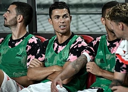 Ghét Ronaldo, fan Hàn tẩy chay PES 2020, bán tháo CR7 trong FIFA