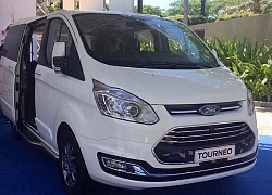 Ford Tourneo lộ thêm hình ảnh và thông tin trước khi ra mắt