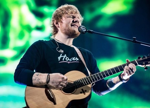 Ed Sheeran phá kỷ lục thế giới với tour lưu diễn có doanh thu cao nhất mọi thời đại