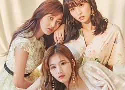 Hành động giúp đỡ cameraman của Momo, Sana và Jihyo (TWICE) tại MGMA 2019 nhận về cơn mưa lời khen từ netizen