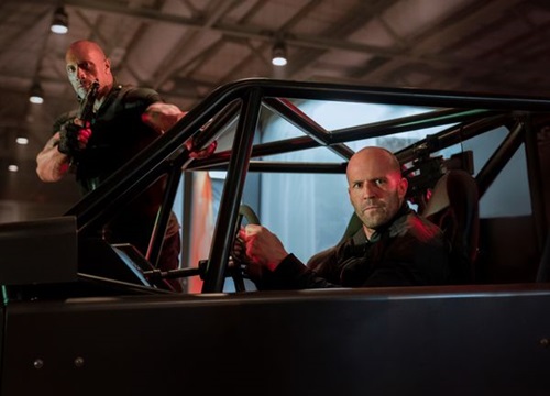 'Hobbs & Shaw' trở thành phần Fast & Furious có doanh thu mở màn tệ nhất!