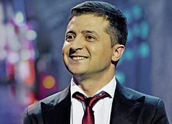 Lộ mức lương &#8220;không ngờ&#8221; của Tổng thống Ukraine Zelensky