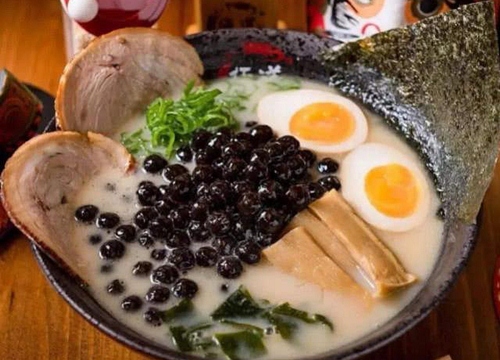 Món ramen "ngọc trai" tạo nên cơn sốt ở Nhật Bản nhưng khiến nhiều người kinh hãi