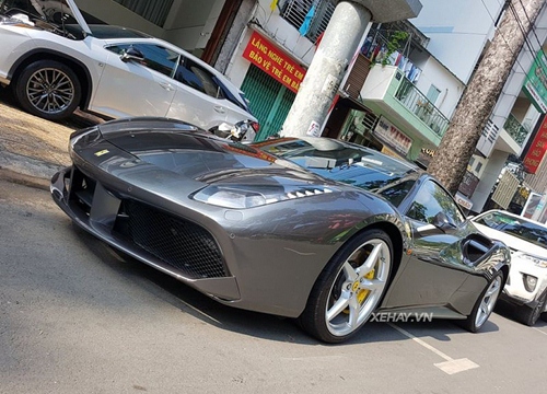 Siêu xe Ferrari 488 GTB đầu tiên tại Việt Nam quay về Sài Gòn chờ chủ mới