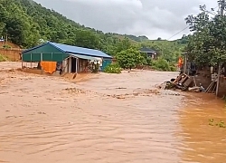 Sơn La: Nhiều khu vực bị cô lập, ngập sâu trong lũ