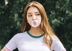 Chạy theo trend ăn đậu giảm cân đang hot: Solbin (Laboum) gây ấn tượng với vòng eo thon thả, quyến rũ