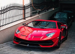 Hàng hiếm Lamborghini Aventador SVJ màu đỏ Rosso Mars về tay đại gia Thái với giá gần 40 tỷ VNĐ