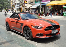 Hàng độc Ford Mustang 50 Years Edition mui trần ở Việt Nam