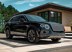 Trông như "zin", chiếc Bentley Bentayga này không hề hấn gì sau 2 quả lựu đạn