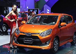 Bảng giá Toyota mới nhất: nhiều mẫu giảm giá 'kịch sàn'