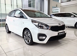 Kia Rondo bổ sung phiên bản MT, cạnh tranh phân khúc xe kinh doanh