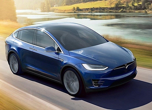 Có mới nới cũ, Tesla khiến khách hàng phẫn nộ