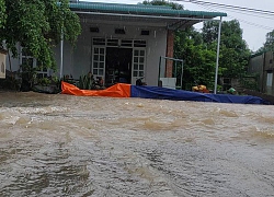 Hàng trăm ngôi nhà ở Đắk Lắk bị ngập sau mưa lớn