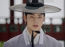 Tiết lộ cực sốc của Tân Binh Học Sử Goo Hae Ryung: Cha Eun Woo là con rơi chứ chẳng phải Hoàng tử cao quý?