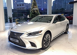 Triệu hồi xe sang Lexus LS500 tại Việt Nam