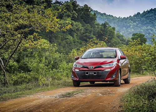 Bảng giá xe Toyota tháng 8/2019: Mức ưu đãi không như mong đợi