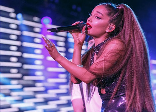 Ariana Grande bất ngờ thay đổi lịch trình Sweetener Tour, huỷ đêm diễn tại Ba Lan vì... bạn trai quá cố Mac Miller?