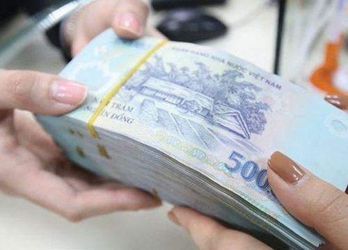 Có 200 triệu đồng, gửi ở ngân hàng nào lãi nhiều nhất?