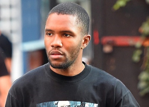 Frank Ocean đe dọa sẽ kiện Ariana Grande ra tòa vì hành động này của cô trong Sweetener Tour